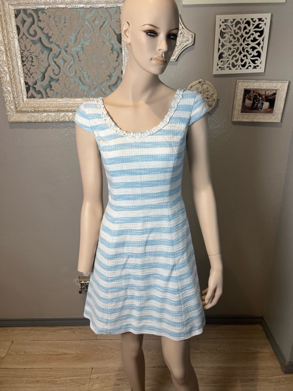 Lilly Pulitzer Light Blue and White Striped Cap-Sleeve Tweed Dress - Picture 5 of 12